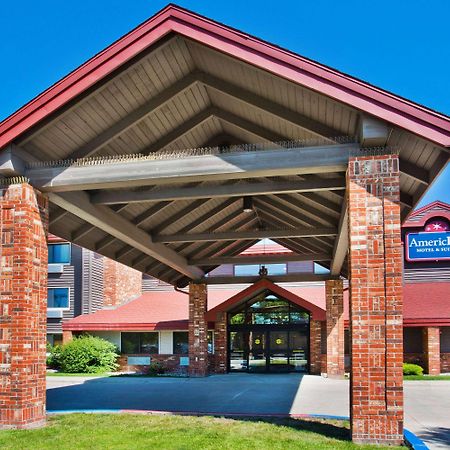 Americinn By Wyndham Grand Forks Exterior photo